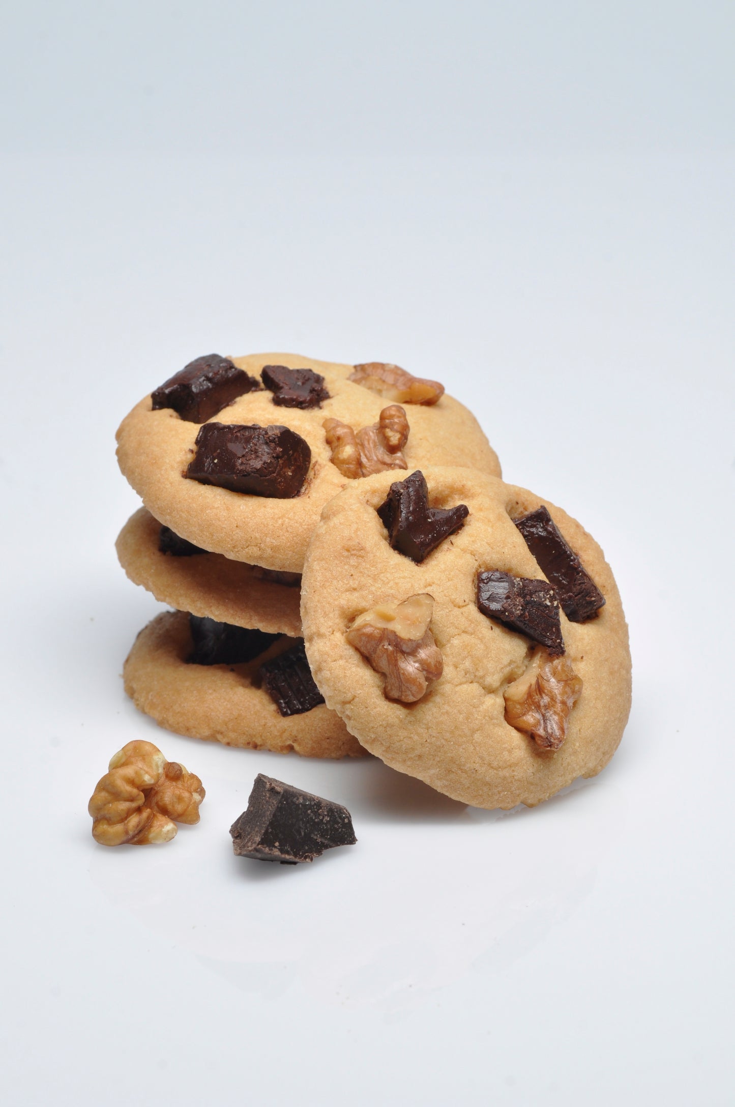 Domino's Walnut Chocolate Chip Cookies